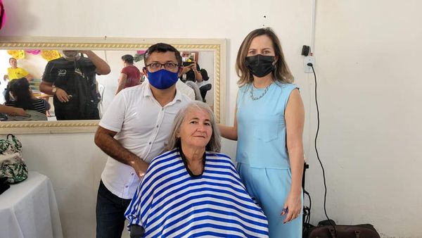 Dia Internacional da Mulher: Secretaria de Ação Social realizou ação beleza para mulheres de Araçagi