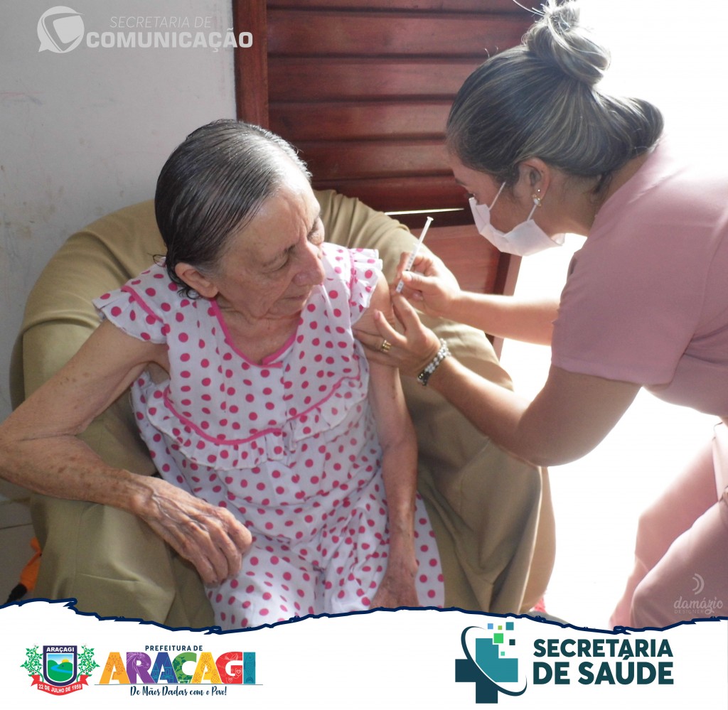 A Secretaria de Saúde de Araçagi concluiu a vacinação de idosos acamados acima de 80 anos em todo município
