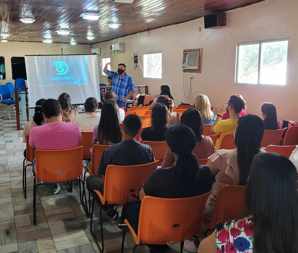 Secretaria de Saúde promove capacitação sobre os Prontuários Eletrônicos para profissionais da saúde